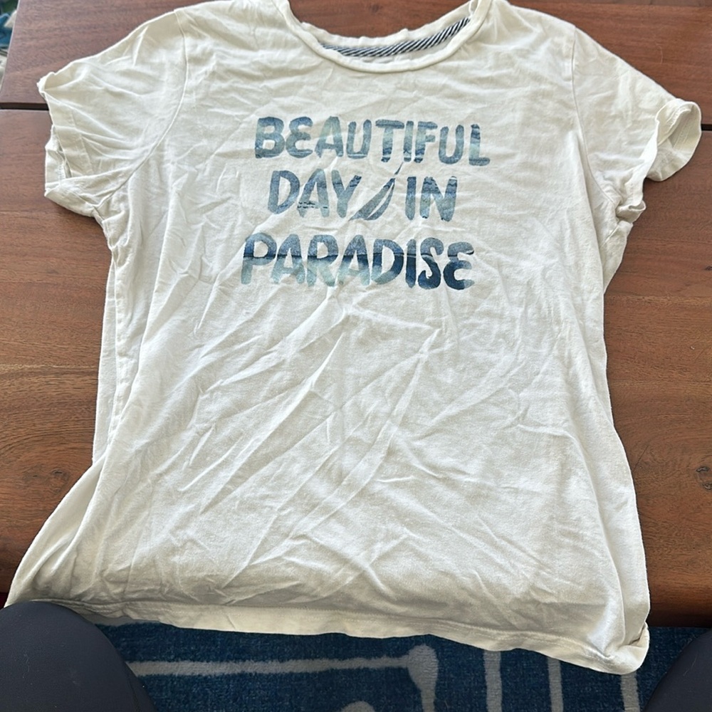 Nautica t shirt